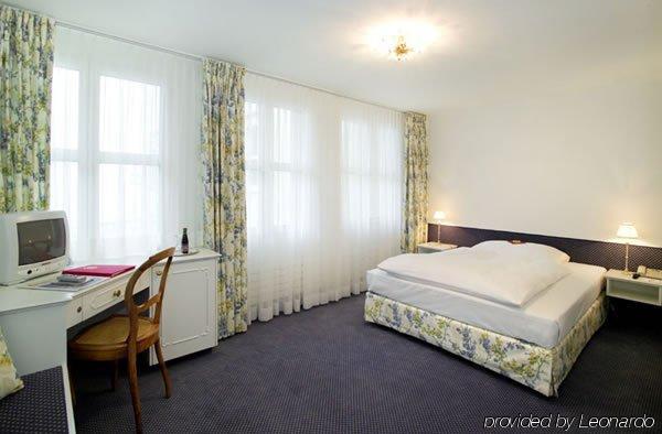 Hotel Mozart Rorschach Kültér fotó