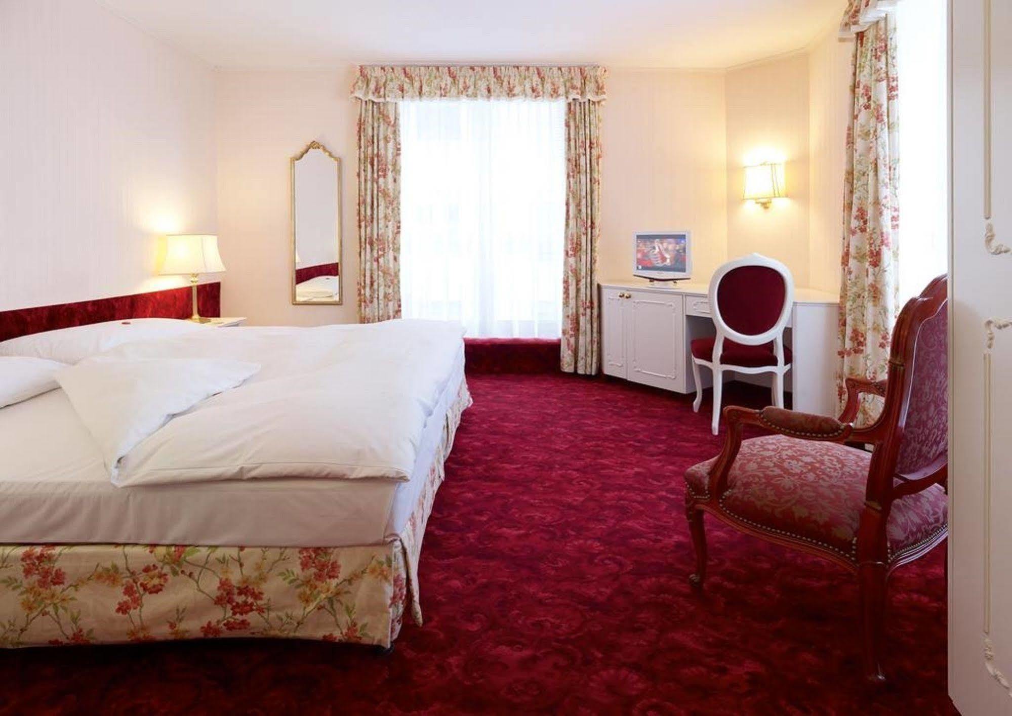 Hotel Mozart Rorschach Kültér fotó
